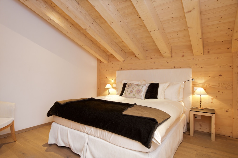 Matterhorn Lodge Hotel and Appartements 14/50