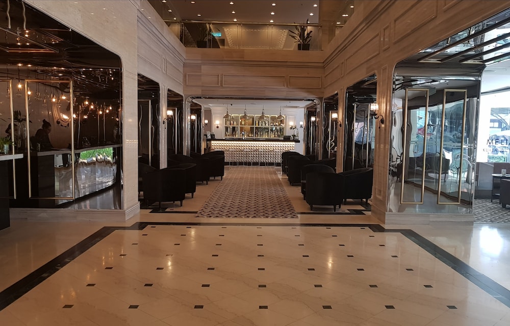Melia Kuala Lumpur 8/50