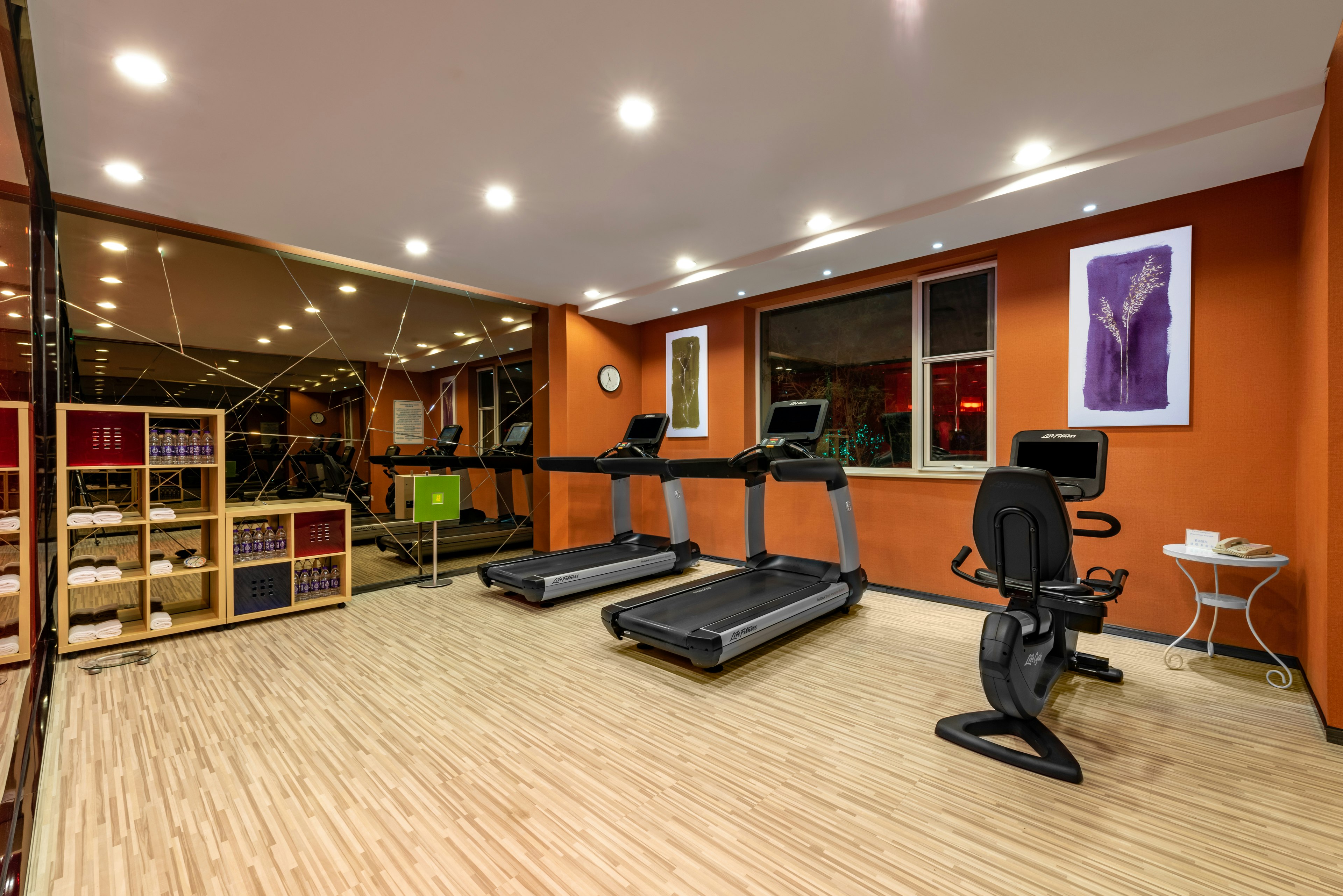 Holiday Inn Express Beijing Shangdi 27/50