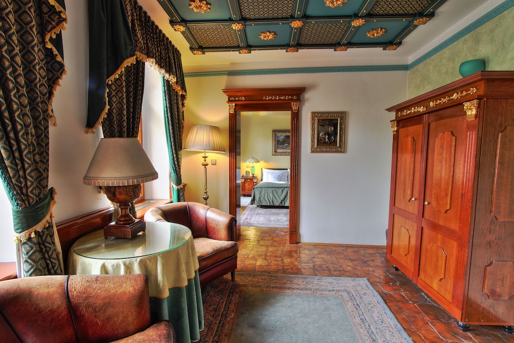 Hotel U Pava 39/49