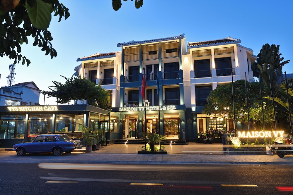 Maison Vy Hotel 64/71