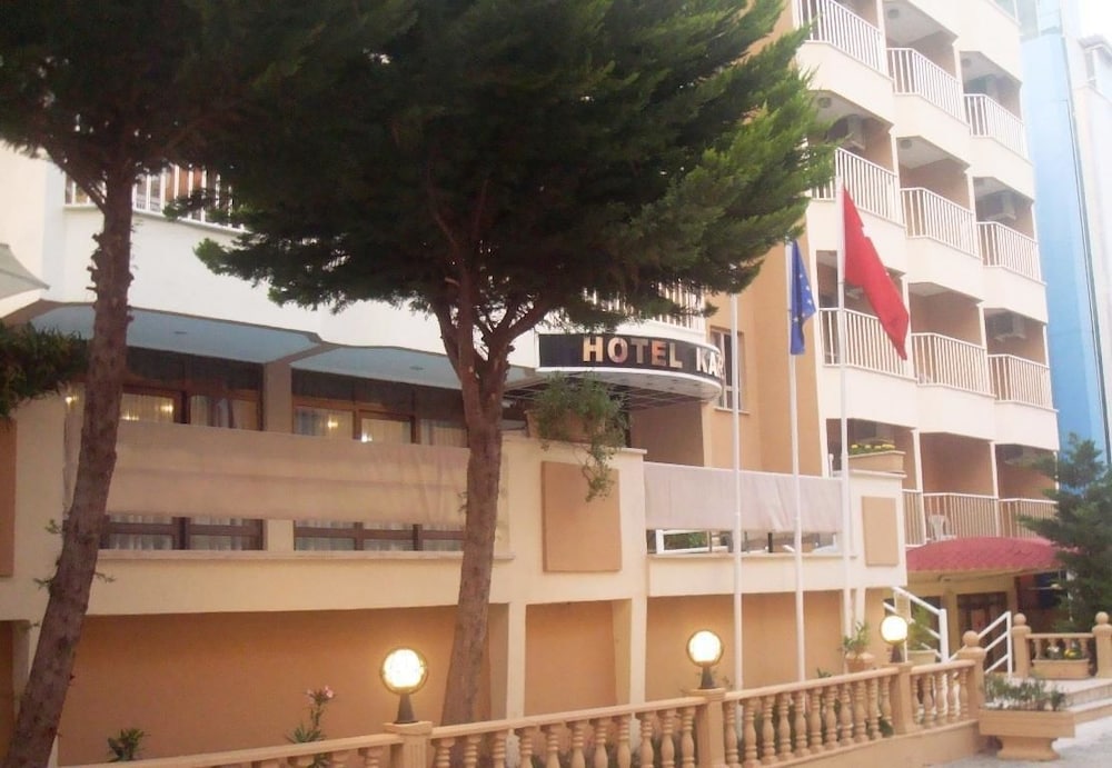 Kartel Hotel 5/50