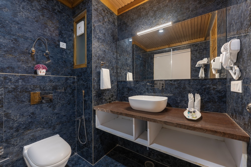 Bradhi – Echor Riverside Resorts Jibhi 30/32