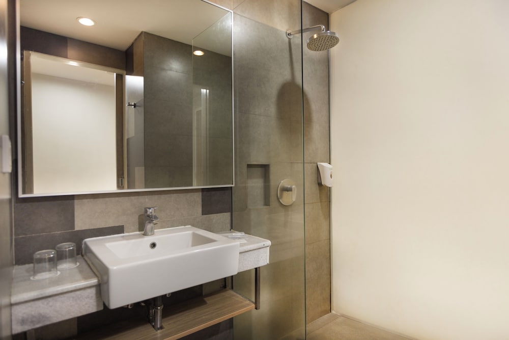 Arte Hotel Bandar Lampung 45/48