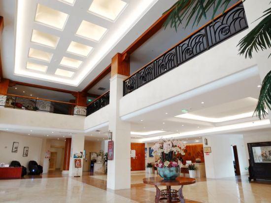 Longju Hotel 6/25