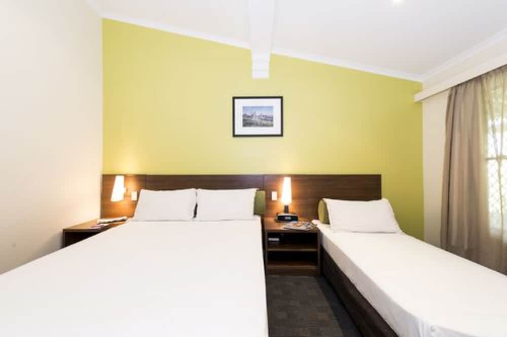 IBIS STYLES KARRATHA 12/65