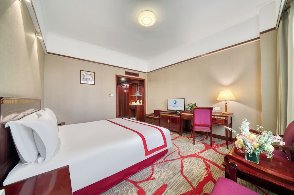 Communication International Hotel 17/34