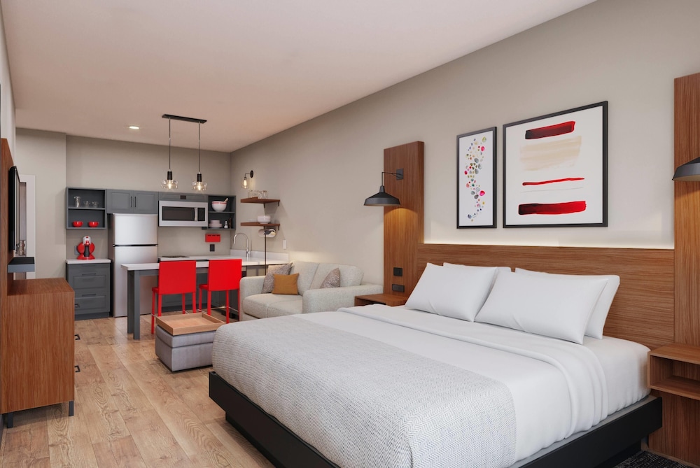 Hawthorn Extended Stay by Wyndham Ft Lauderdale Cypress Crk 8/46