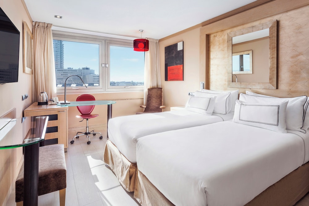 Melia, Twin Beds, Sofa، Melia Madrid Princesa Hotel 2/2