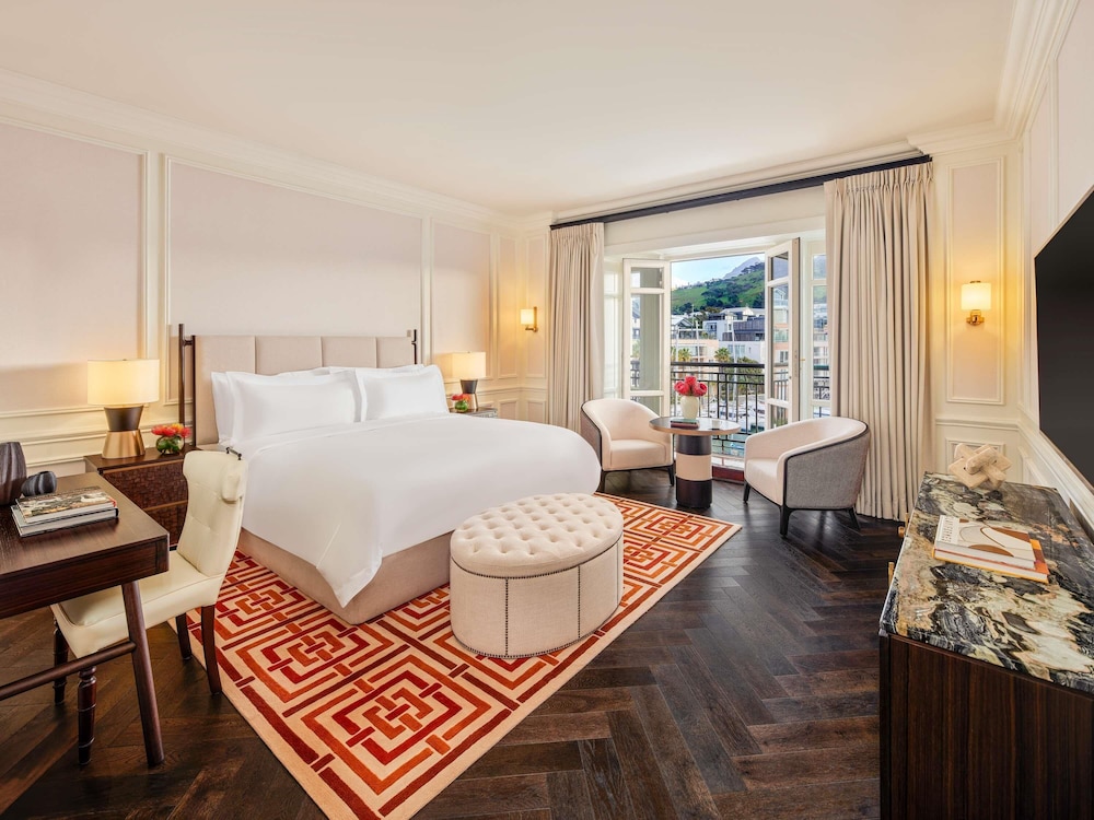 1 BEDROOM, SIGNATURE, SUITE