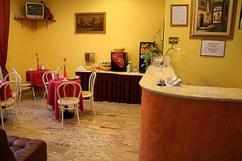 Hotel San Giovanni 40/55