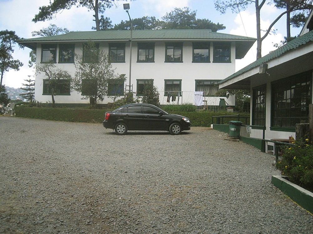 Pine Breeze Cottages 45/55