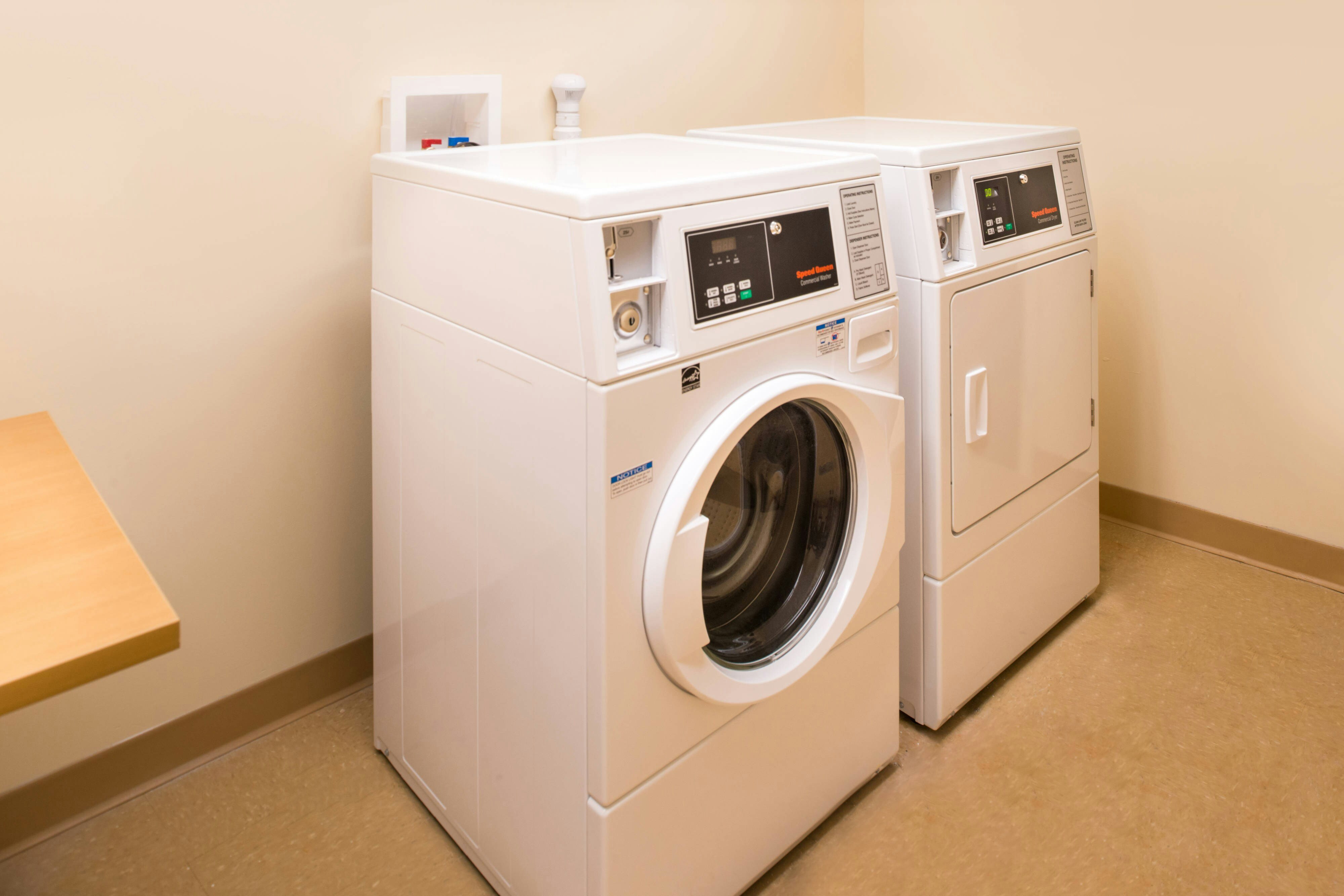 Fairfield Inn Suites Utica 16/47