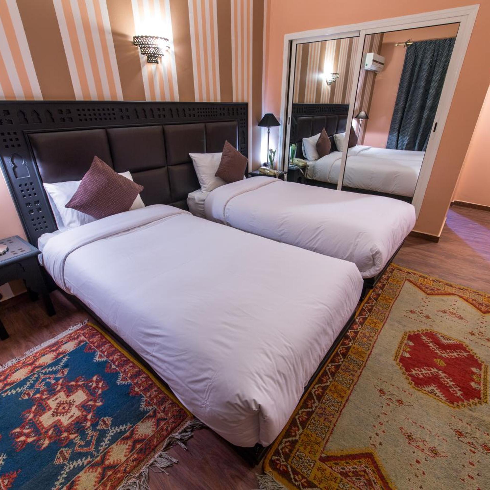 AKOUAS HOTEL 12/46