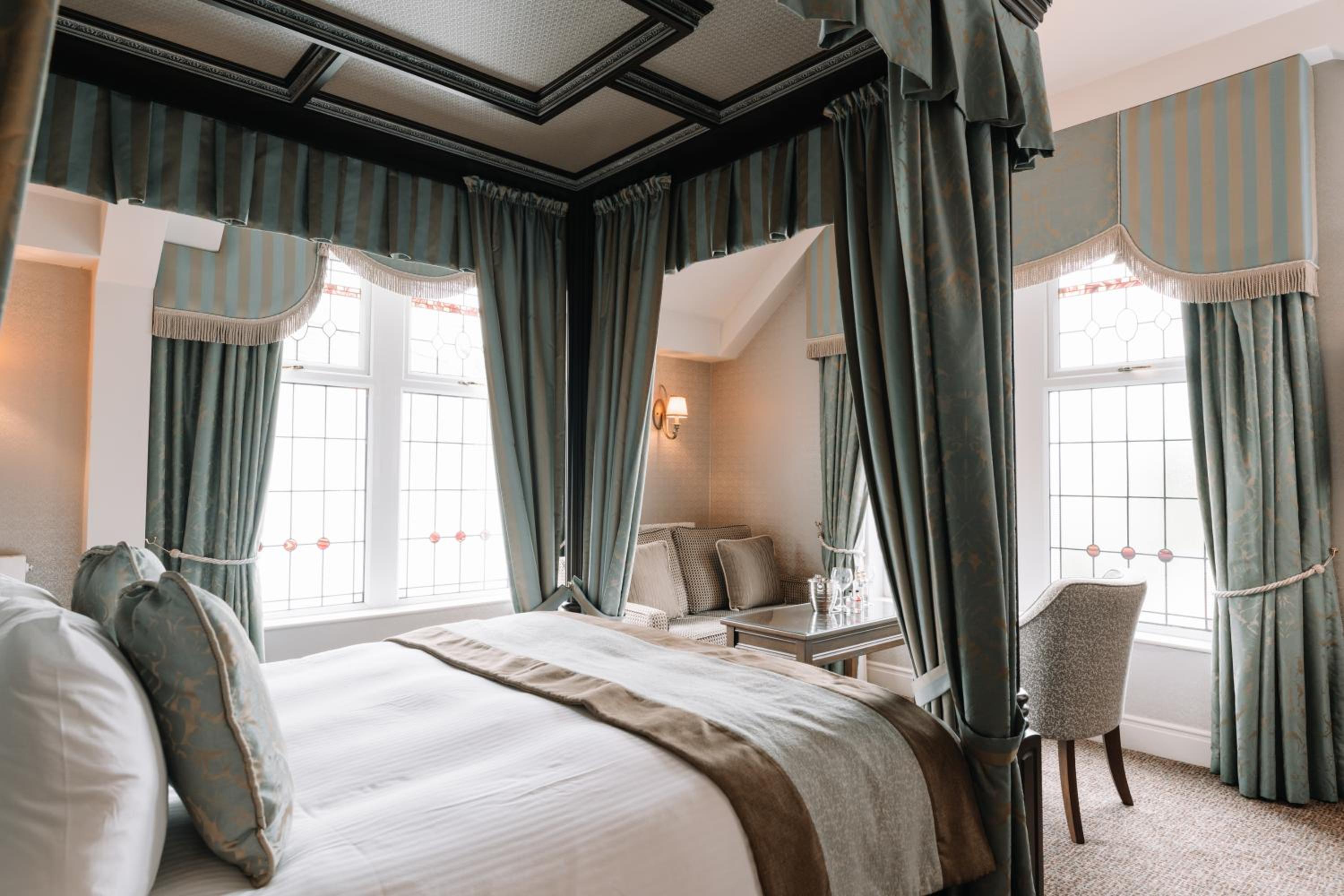 King Bed