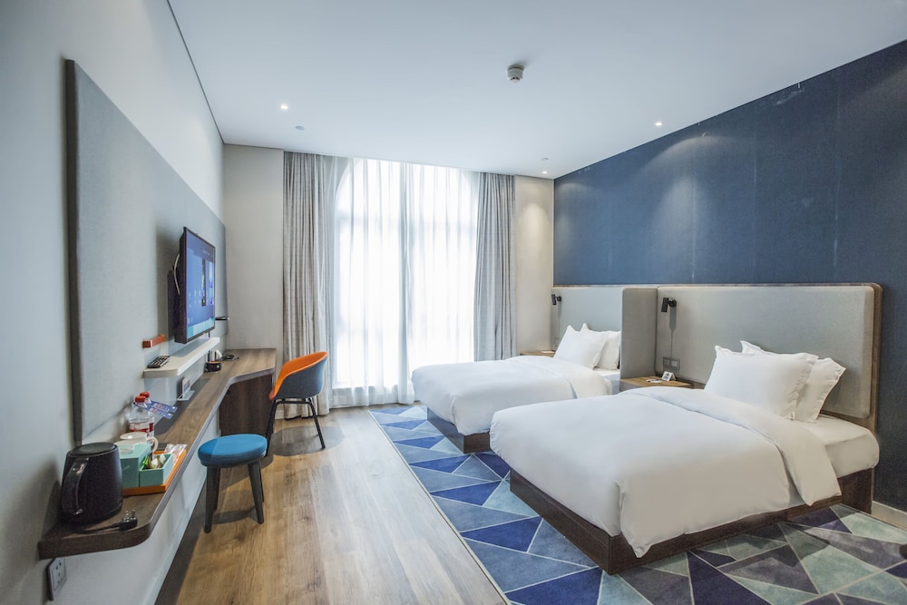 Holiday Inn Express Shanghai Pudong Chuansha 10/69