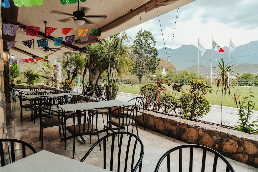 Bahia Escondida Hotel 44/65
