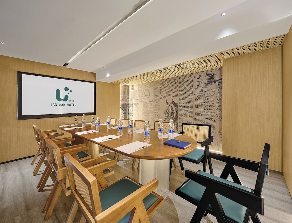 Lan Wan International Hotel 27/50