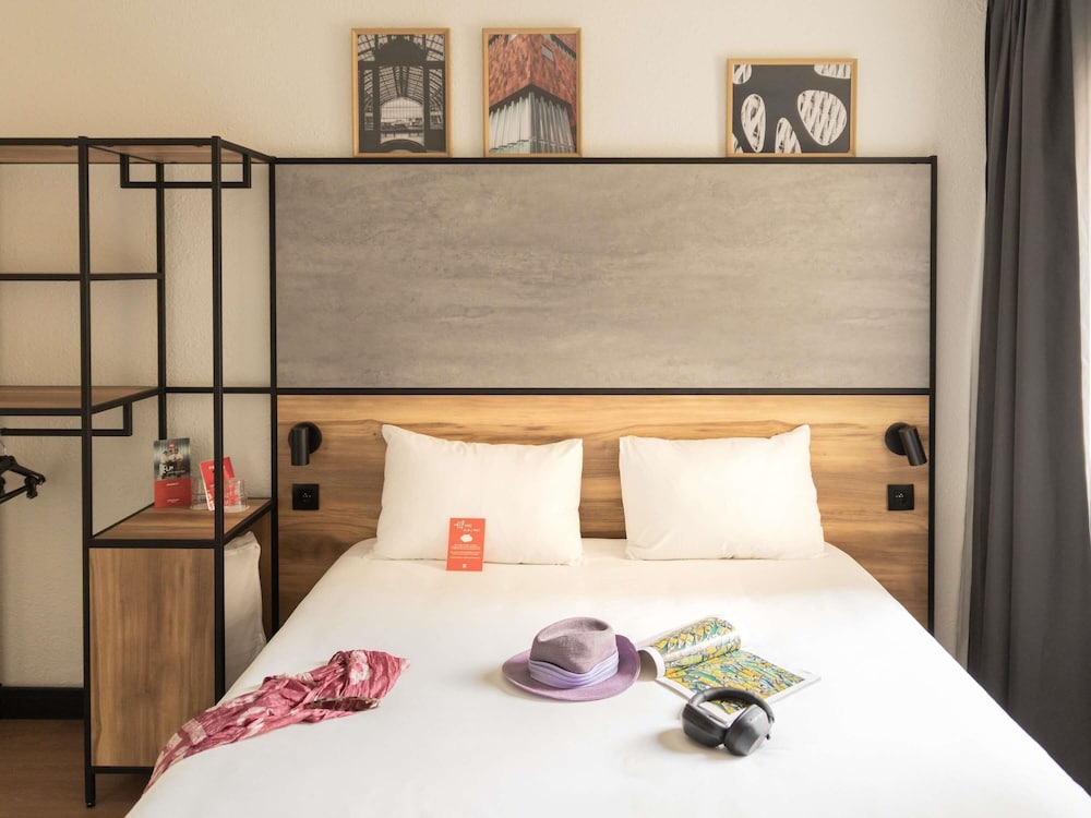 Ibis Antwerpen Centrum 22/62