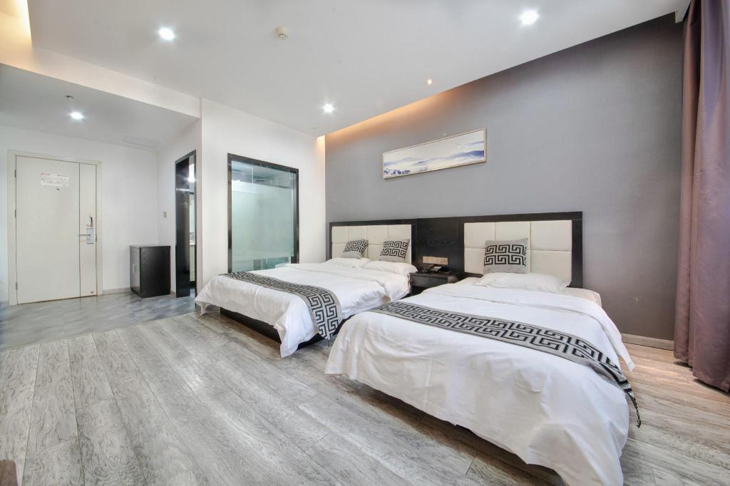 Fashion, Family, 1 King and 1 Single Beds، Shell Wuxi Huishan District Wanda Plaza Yanqiao Subway Station Hotel 3/8