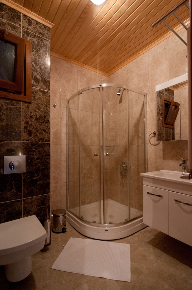 Agva Defne Hotel 47/48