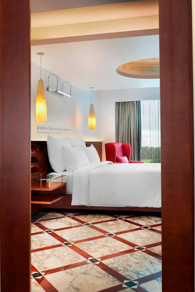 LE MERIDIEN COIMBATORE 17/40