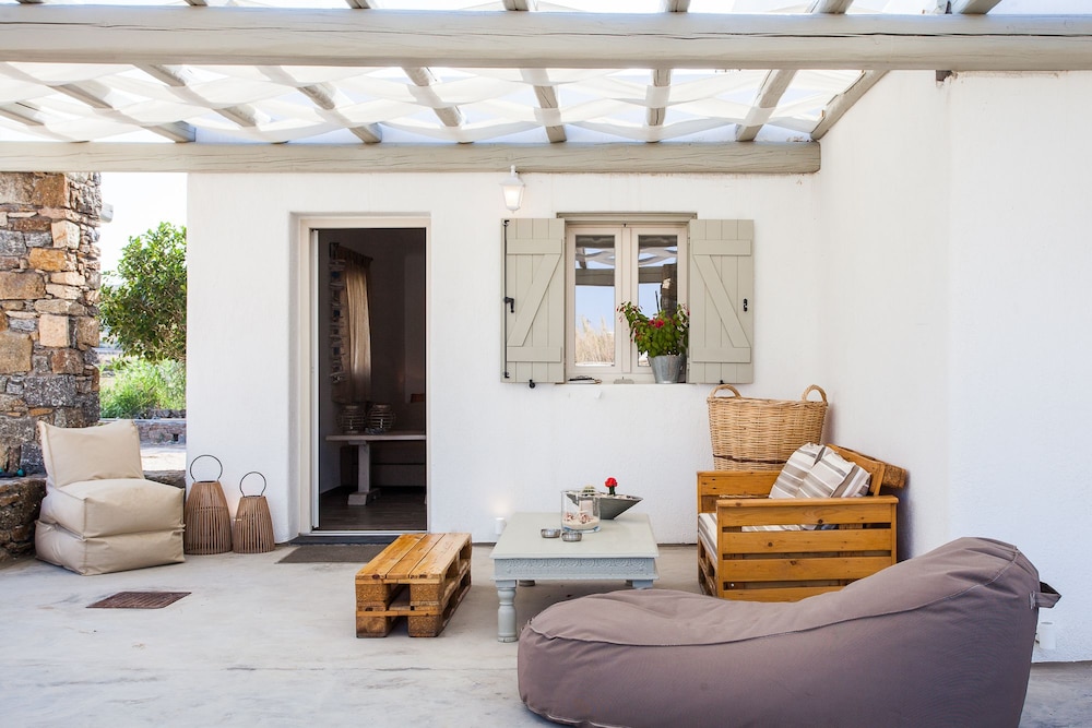 OLIVE MYKONOS VILLAS 57/73
