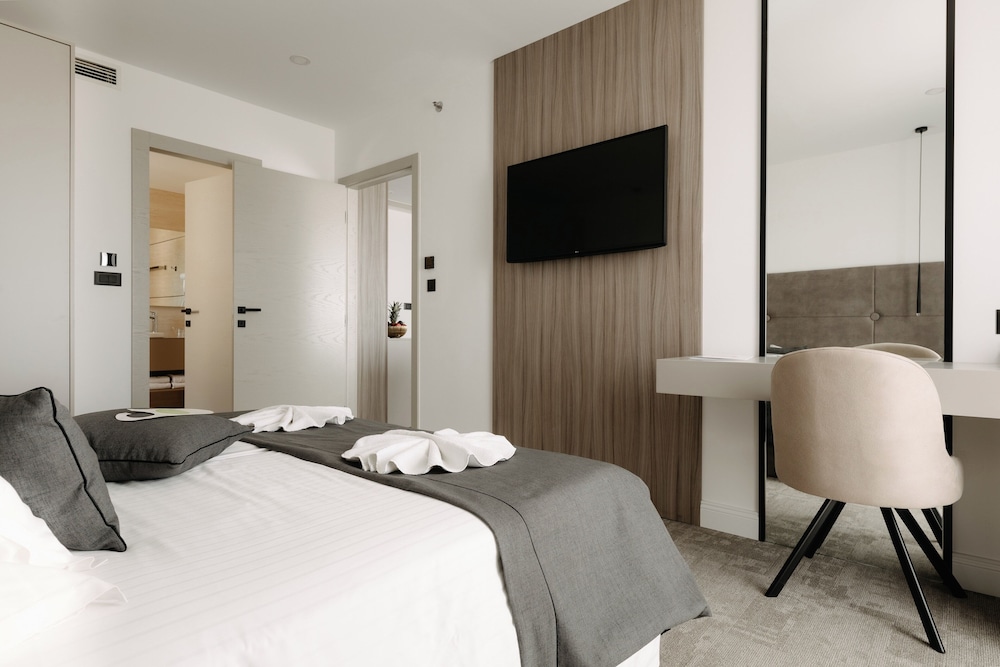 Hotel Fanat 72/76