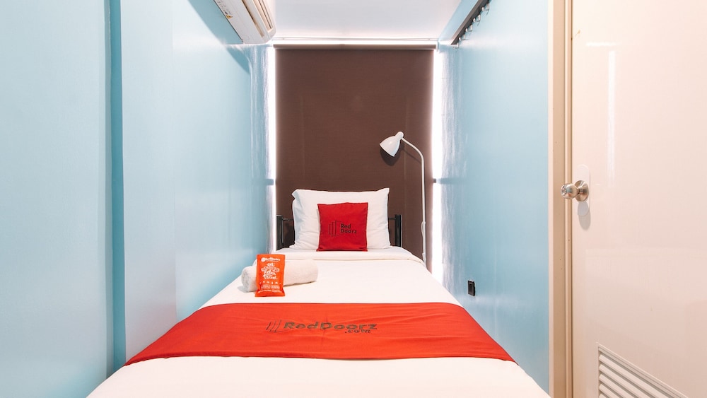 Reddoorz Edsa Pasay 18/41