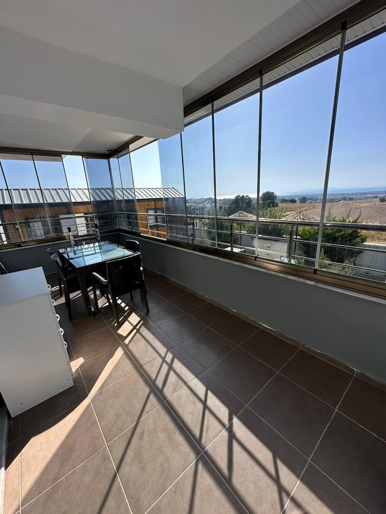 Mavi Restaurant & Apartments 3 23/50