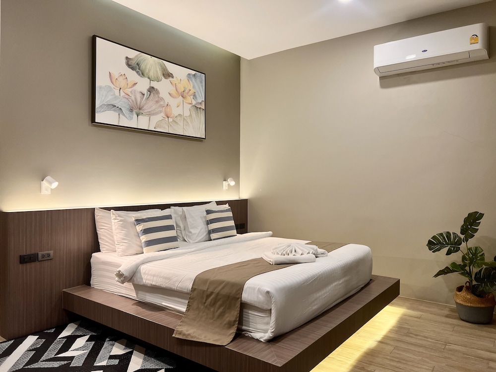 SUITE, SEA VIEW