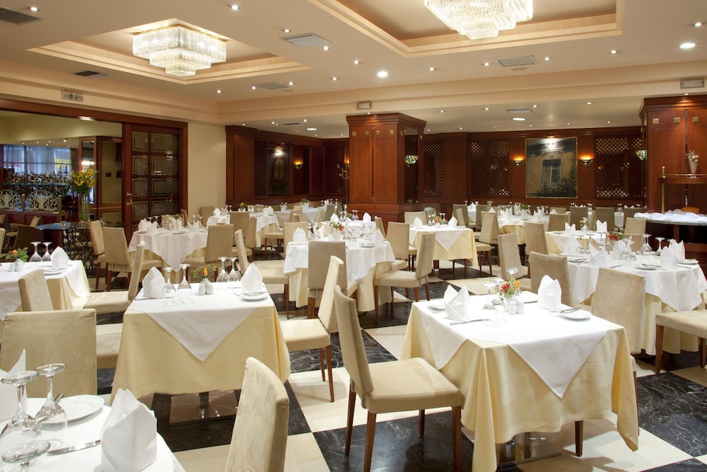Holiday Inn Thessaloniki 45/72