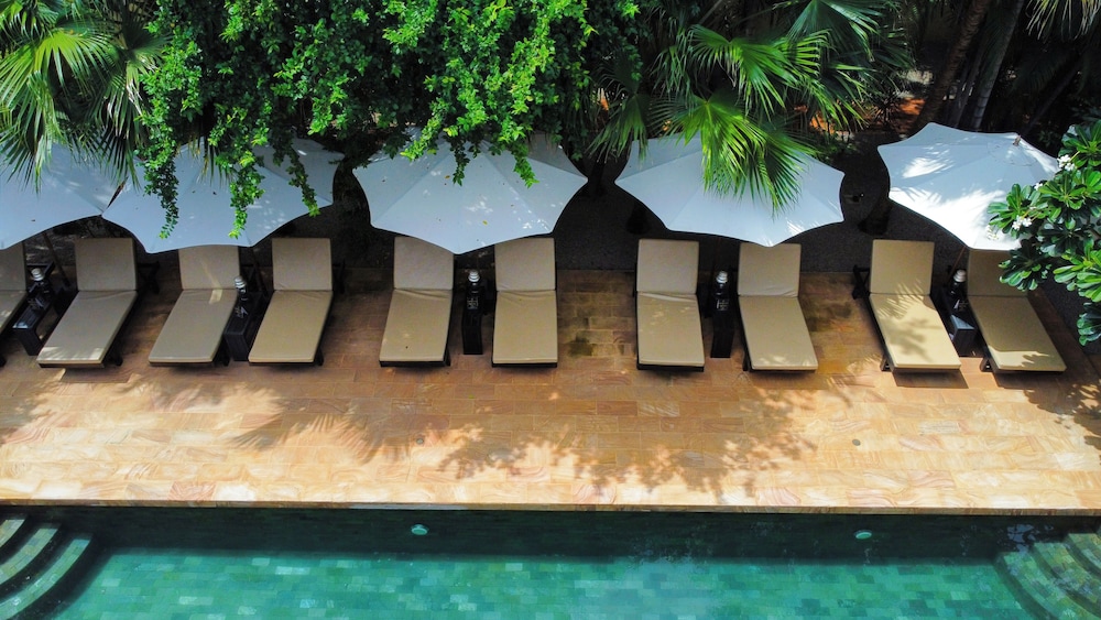 Pavillon D Orient Boutique Hotel 40/50