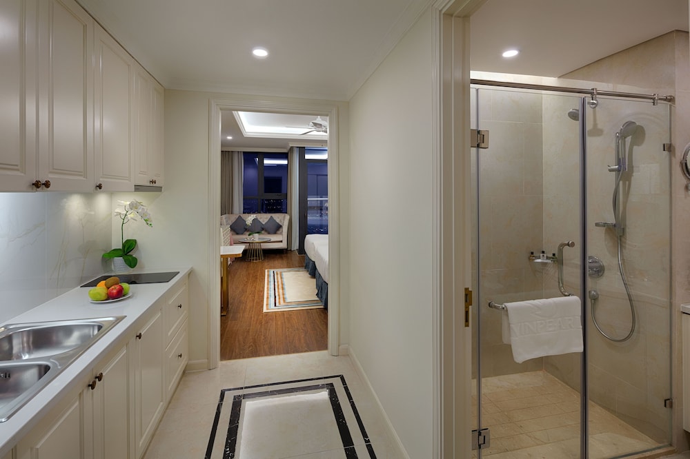 Melia Vinpearl Da Nang Riverfront 15/81