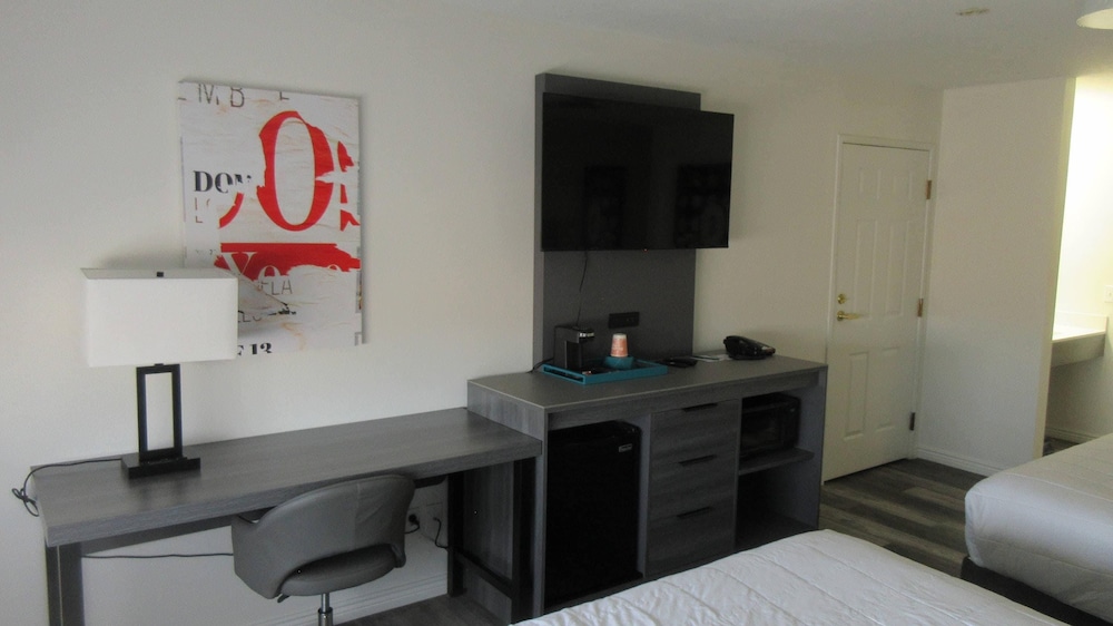 Quality Inn Carlin 44/58