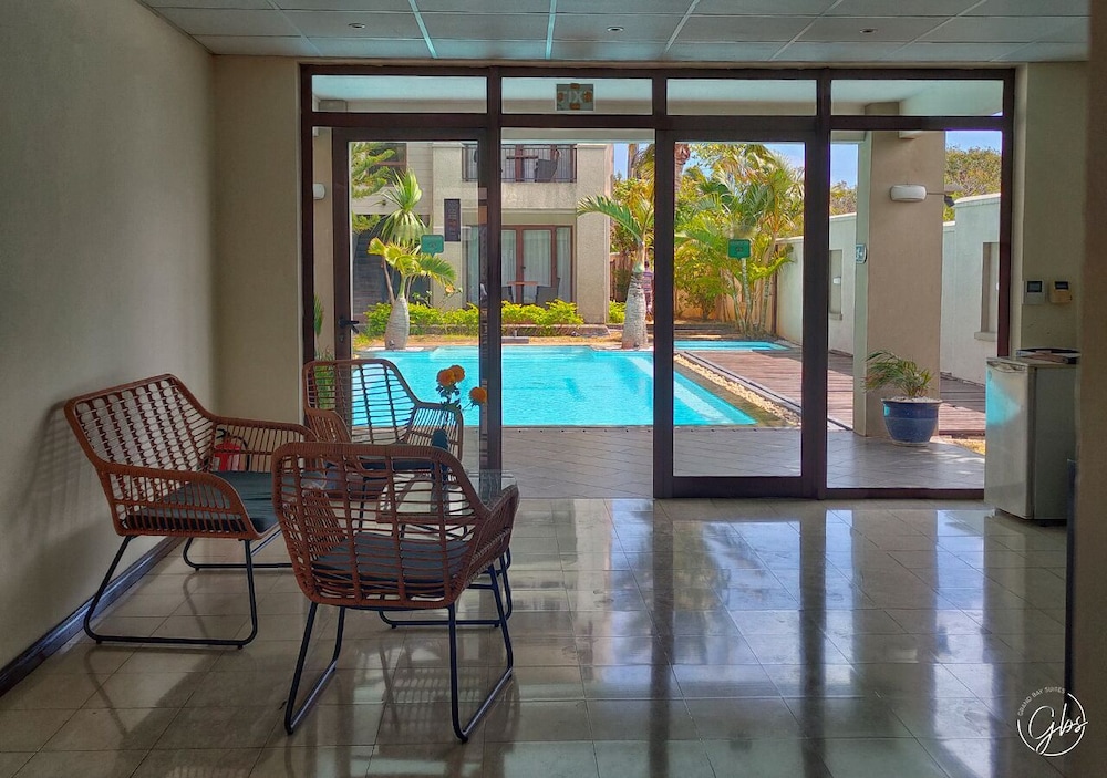 Grand Bay Suites 44/65