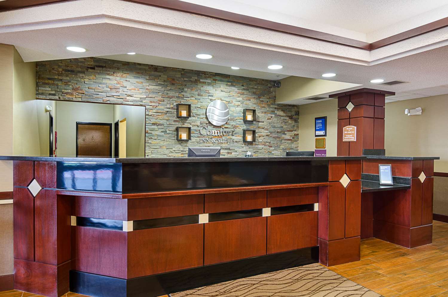 Comfort Inn & Suites Hutchinson KS 6/27