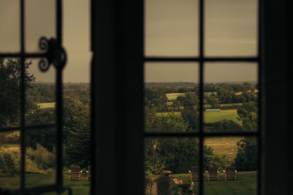 Charingworth Manor 38/50