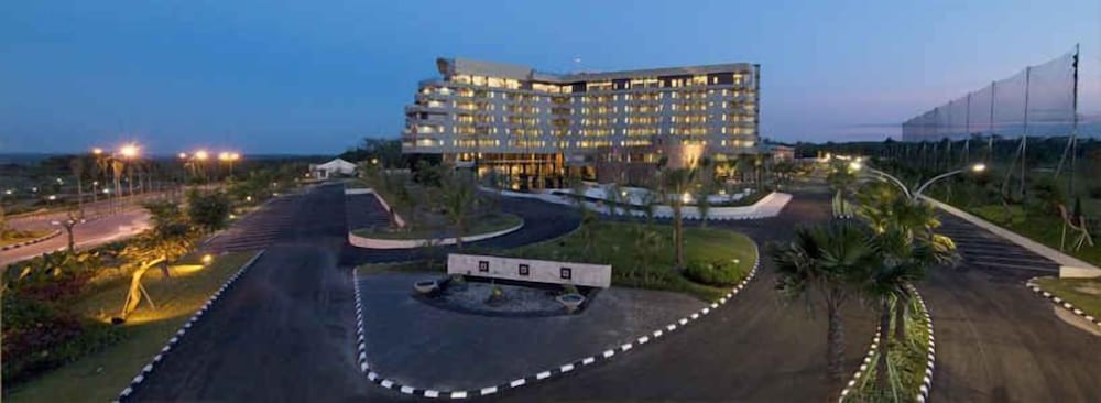 Labersa Grand Hotel And Convention Center 4/48