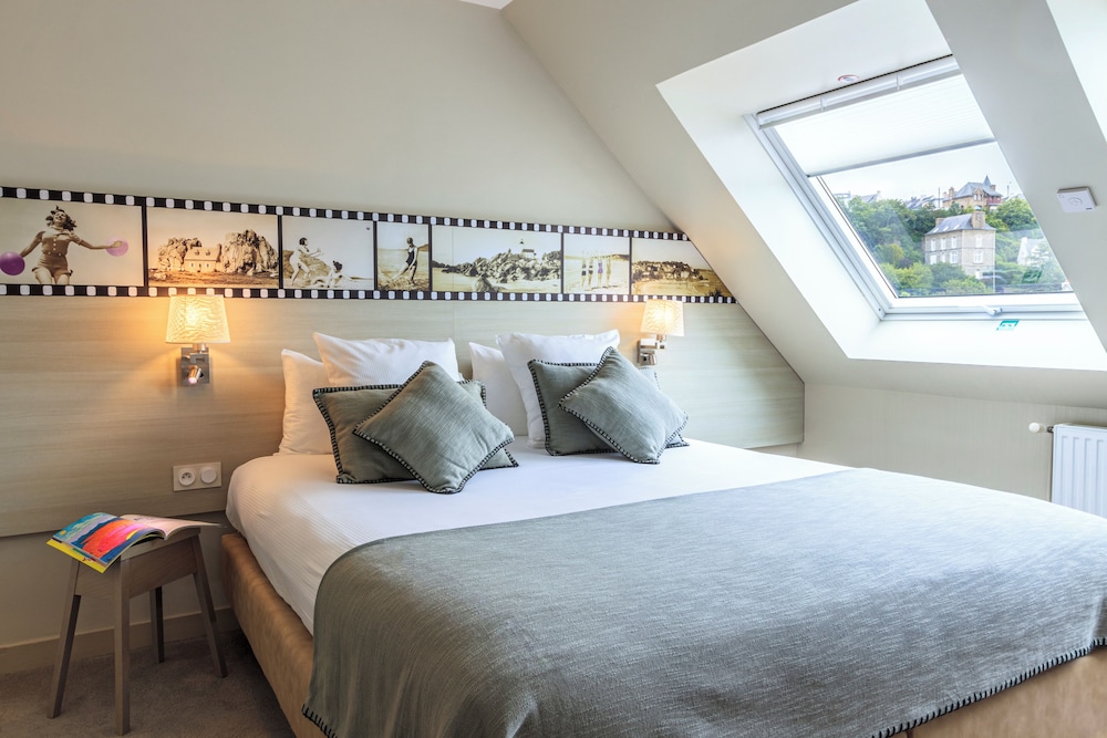 Exclusive, King Bed