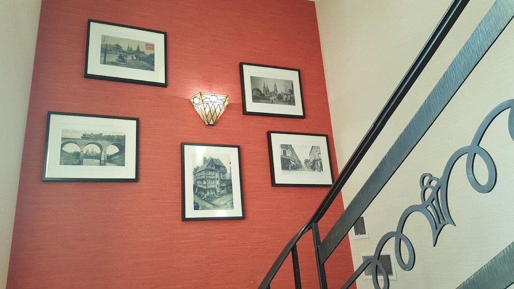 Castel Bayeux Guesthouse 17/50