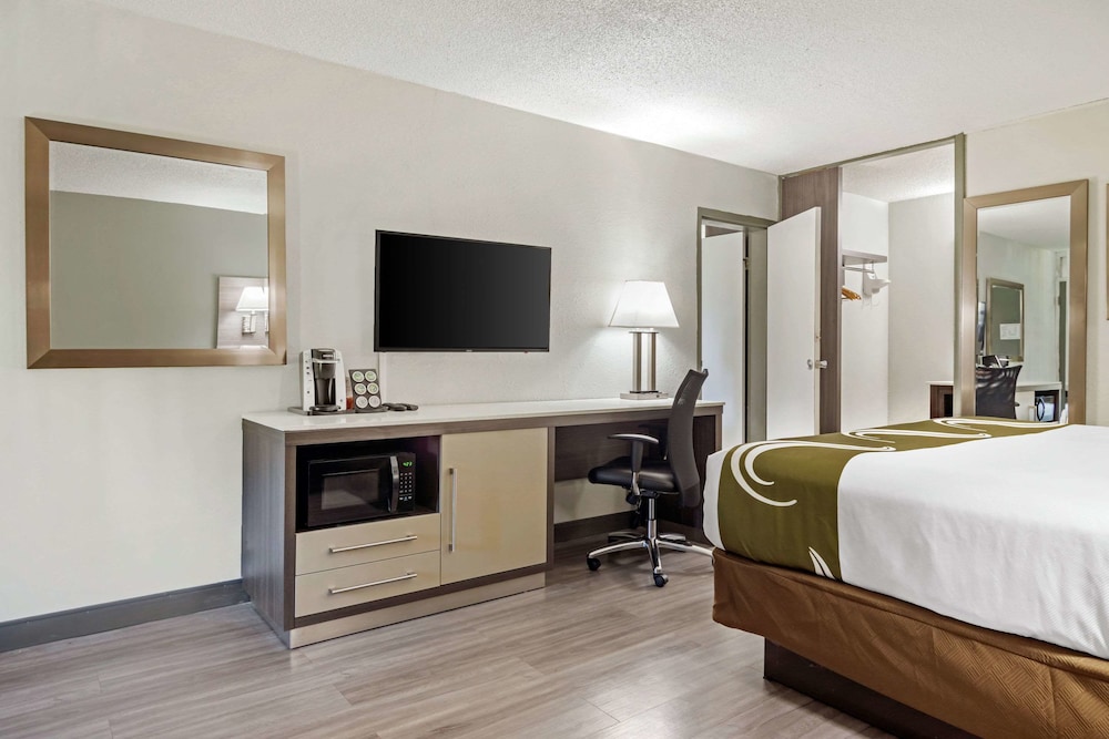 Quality Inn & Suites Cartersville South 7/29