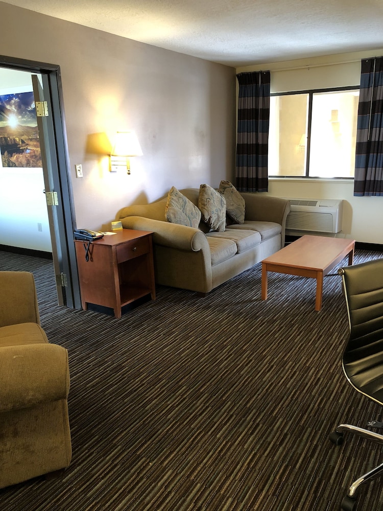 Days Inn By Wyndham Rio Rancho 20/24