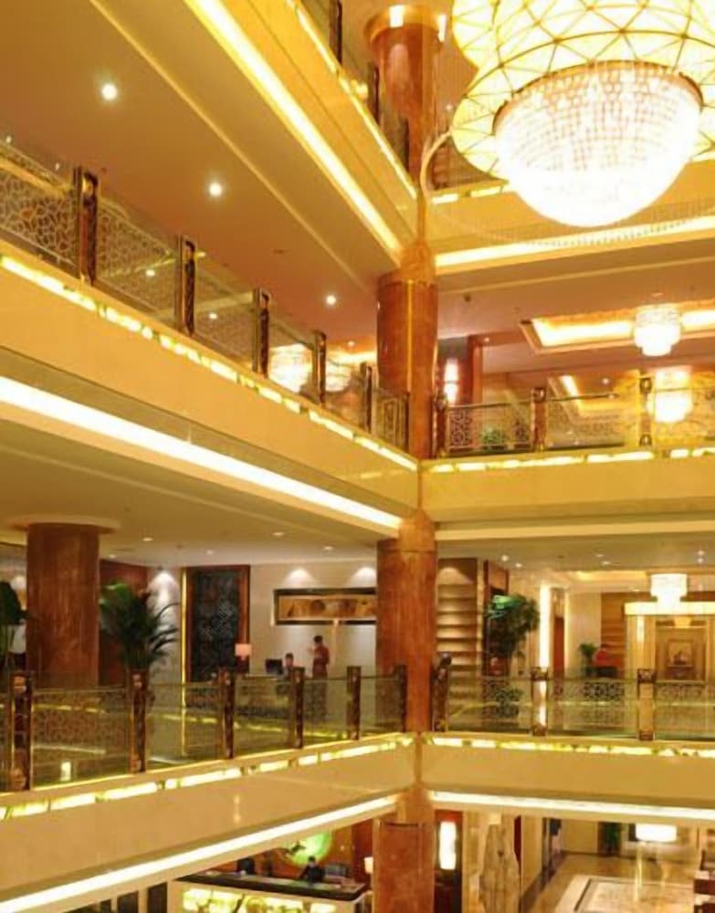 Empark Grand Hotel Xian 2/41