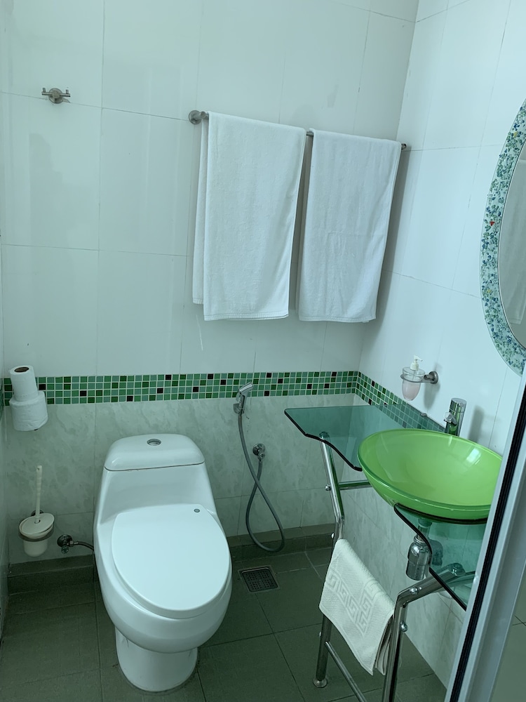Mciti Suites 57/58