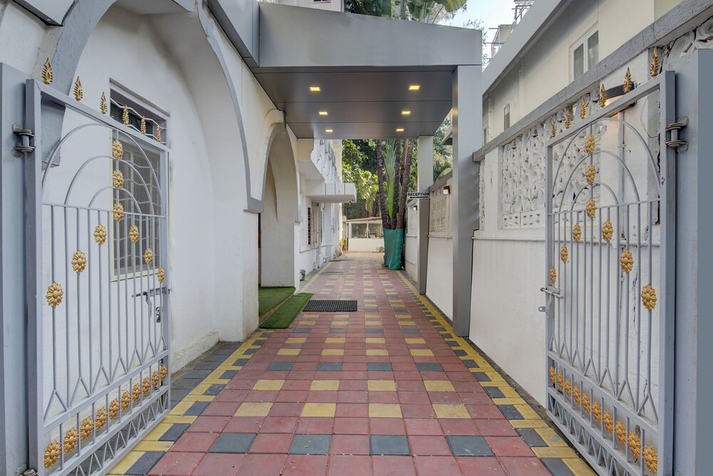 Oyo 11693 Hotel Sunshine 16/16