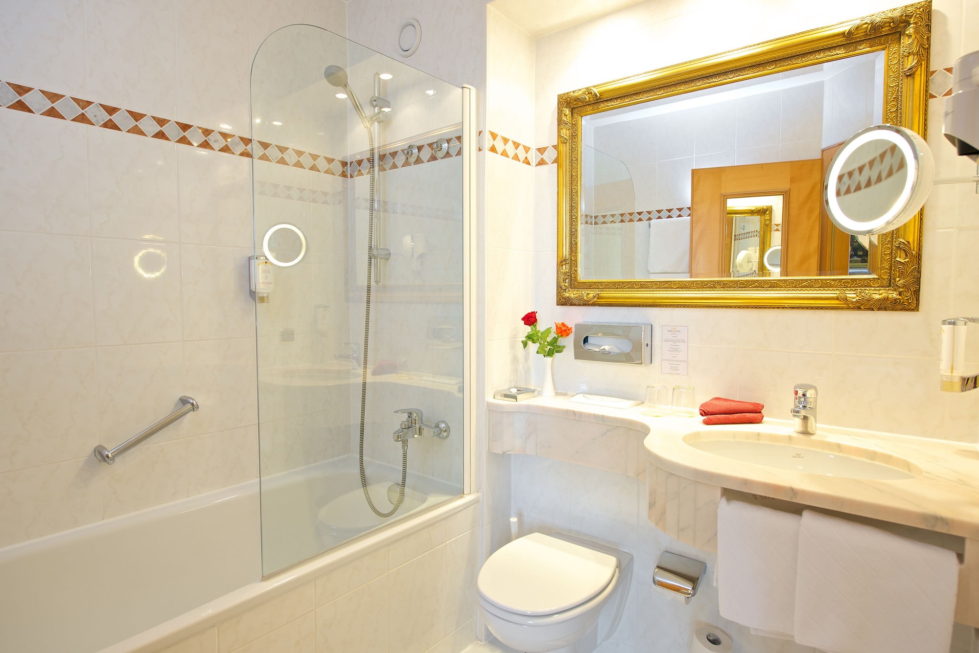 غرفة مفردة بسريرين منفصلين، Park Hotel Laim 4/4