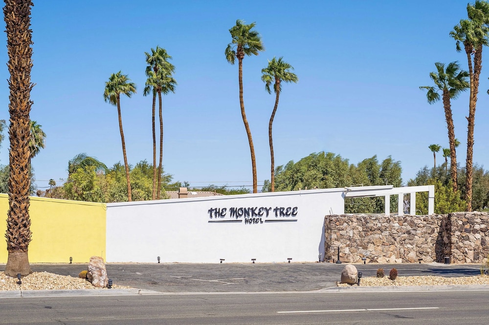 The Monkey Tree Hotel - Adults Only 5/50