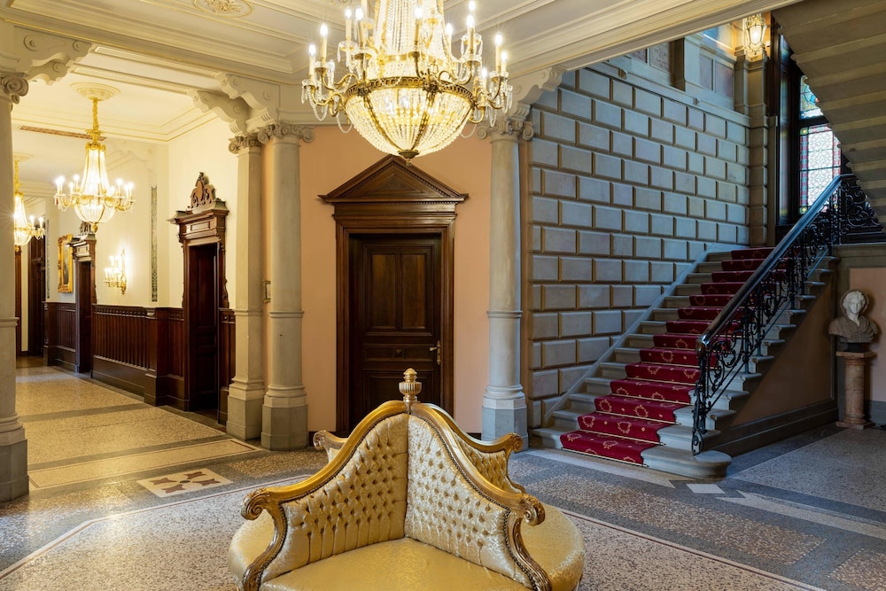 Autograph Collection Schloss Lieser 46/64