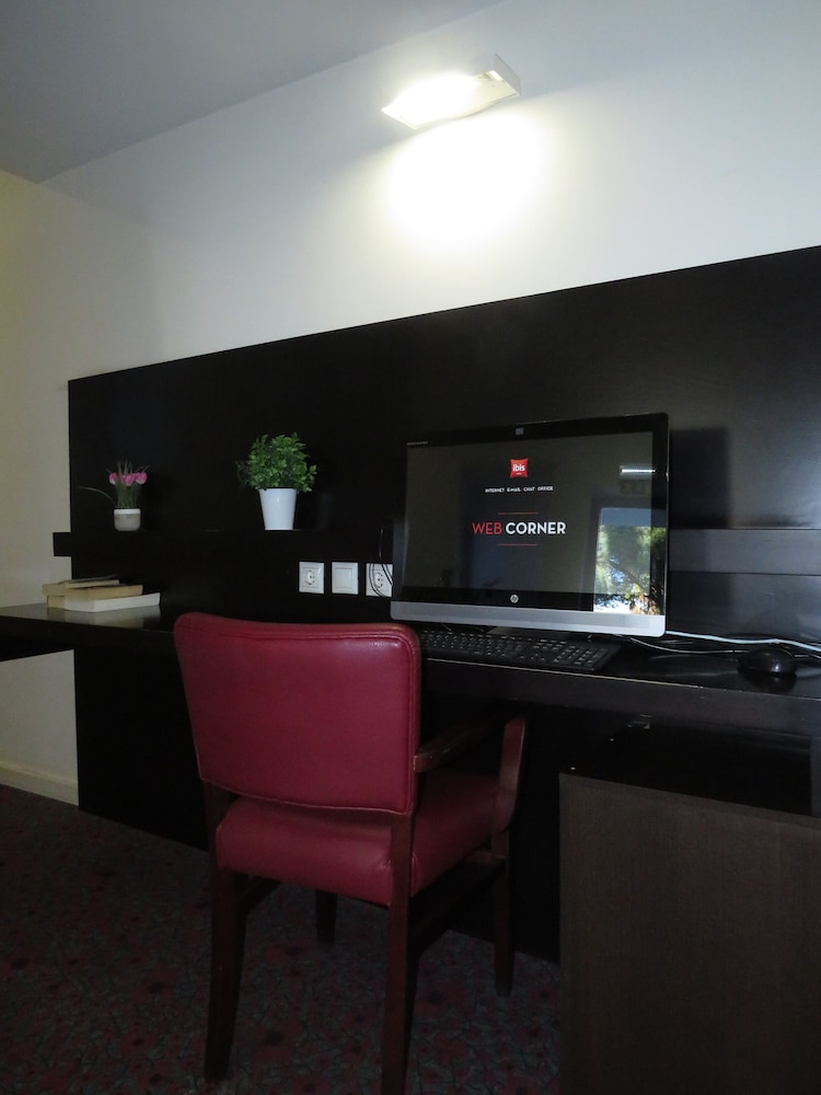 Ibis Faro Algarve 32/43